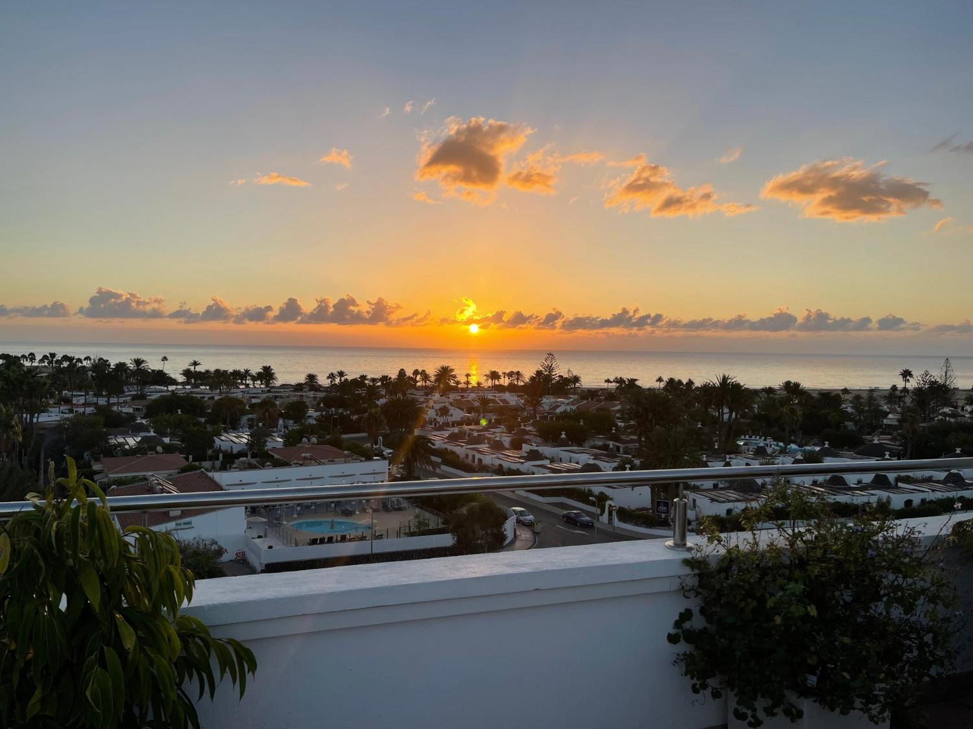 Casa Lex I Ocean & Sunrise Panorama I Steps From Dunes And Beach I Private 50 Sqm Terrace I Pool Маспаломас Экстерьер фото